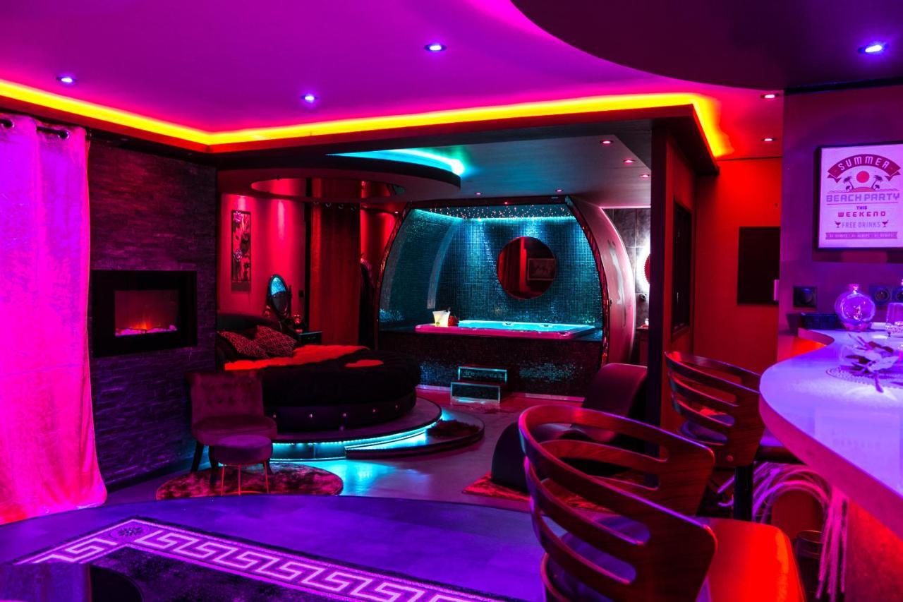 L'Insolite Spa Privatif "Suite Luxueuse-Jacuzzi" Тулуза Экстерьер фото