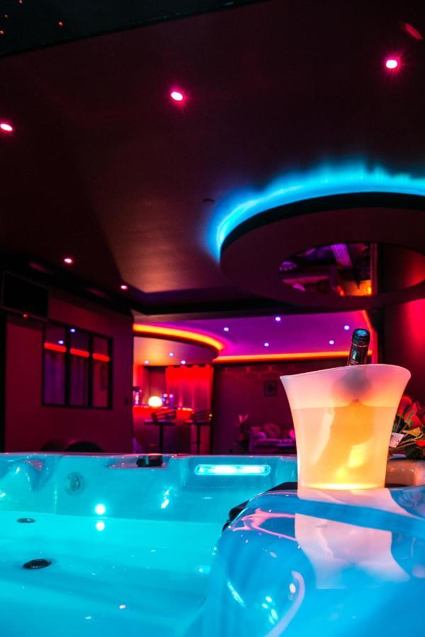 L'Insolite Spa Privatif "Suite Luxueuse-Jacuzzi" Тулуза Экстерьер фото