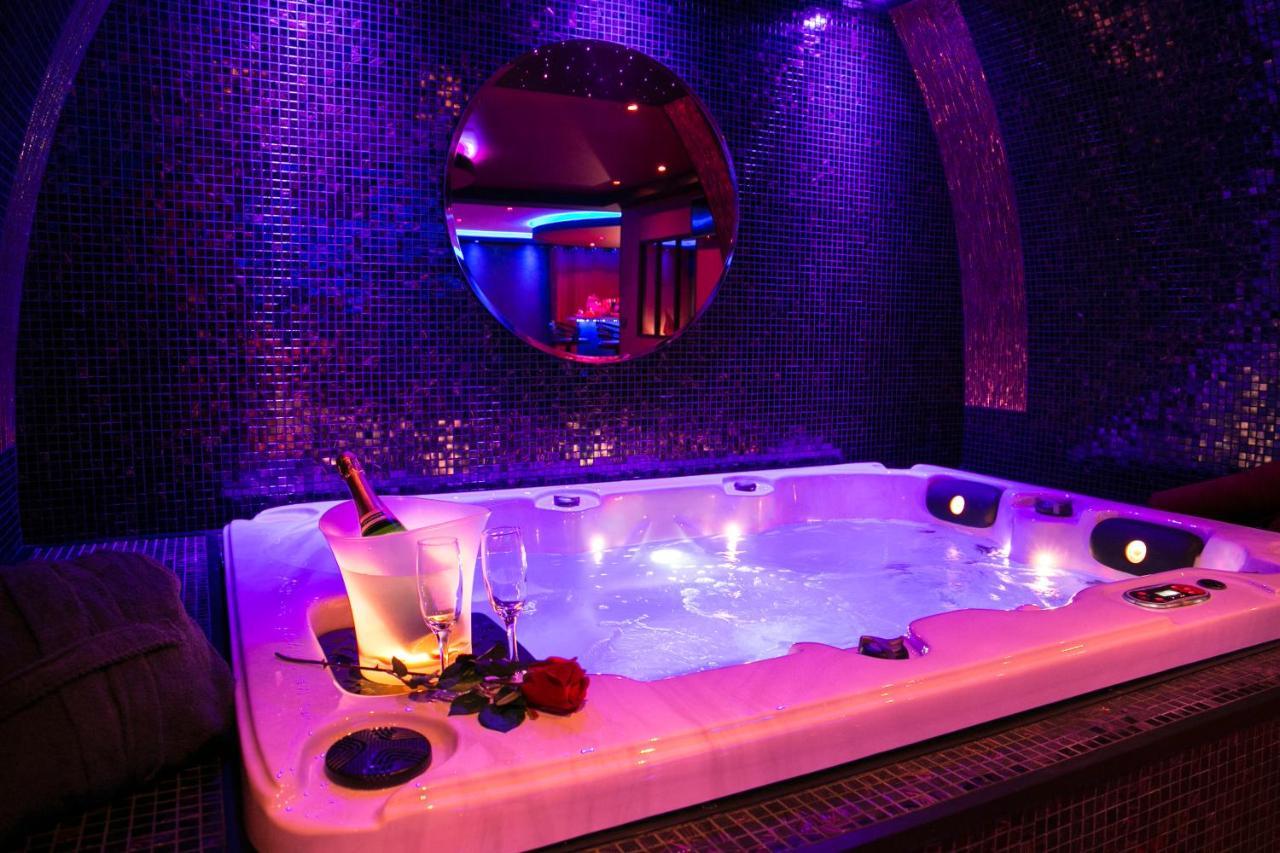 L'Insolite Spa Privatif "Suite Luxueuse-Jacuzzi" Тулуза Экстерьер фото