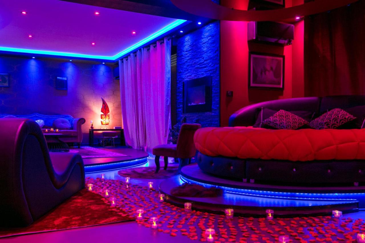 L'Insolite Spa Privatif "Suite Luxueuse-Jacuzzi" Тулуза Экстерьер фото